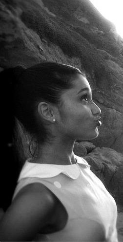 Ariana Grandee (283)