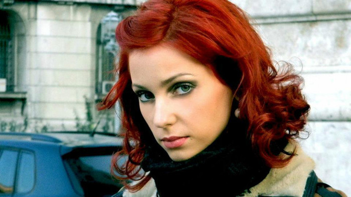 418854_296039530503253_1363074218_n