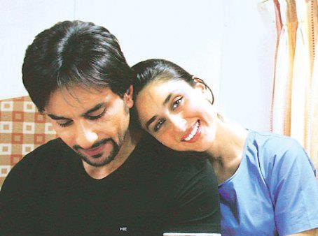 396571_279812488787366_2093355460_n - Kareena Kapoor 3