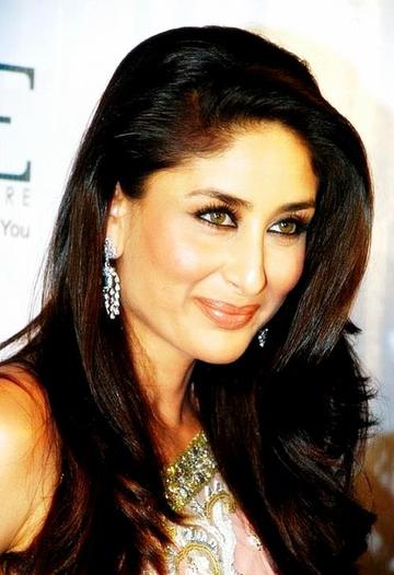 419195_279607685474513_1516658775_n