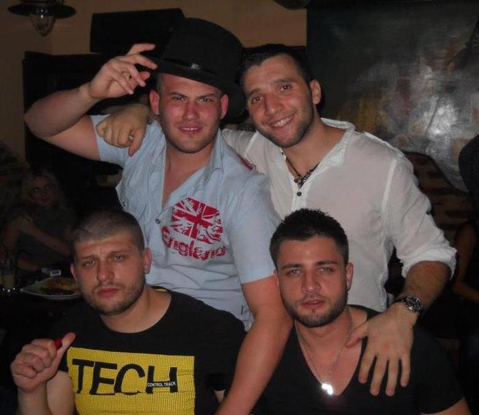 528618_408566232539736_242895587_n - PoZe 1 IuBiRi SeCrEtE