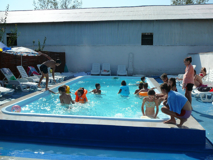 P1440038 - Piscina - cu clasa mea si nu numai