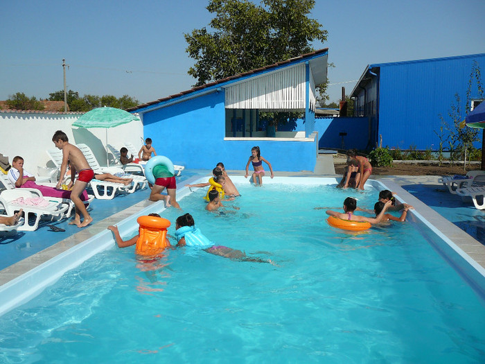 P1440047 - Piscina - cu clasa mea si nu numai