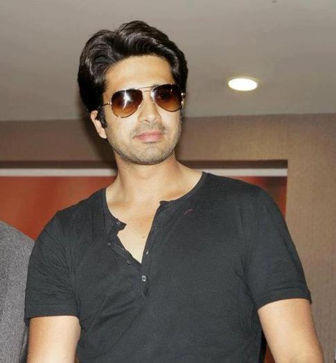 252639_403258073059797_367291874_n