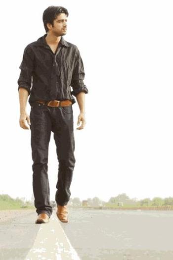 304669_226144857508717_1185031928_n