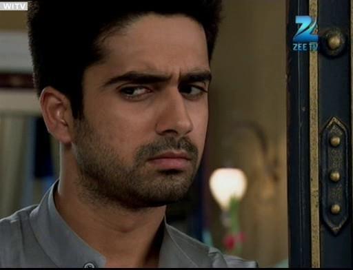 390905_281005378625088_500324195_n