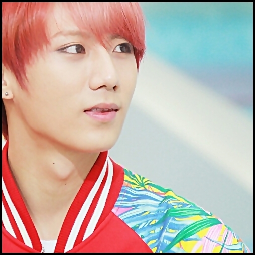 ~ Stiu..k am fost cu dansa la concerte...de acum o sa inceapa sa cante,sa danseze si sa vb in somn..