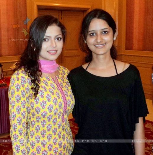 204769-drashti-dhami
