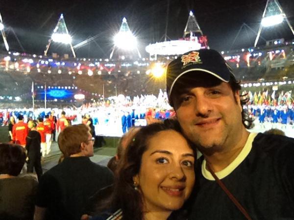 383967_424157337620139_47355294_n