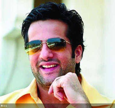 552950_318114388276029_2030645817_n - 0 Fardeen Khan
