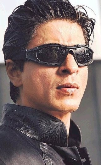 265187_217452381624124_7555027_n - Shahrukh Khan 4