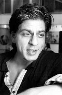 284762_224624037573625_6619734_n - Shahrukh Khan 4