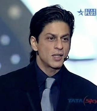 300778_421577181211642_1132353013_n