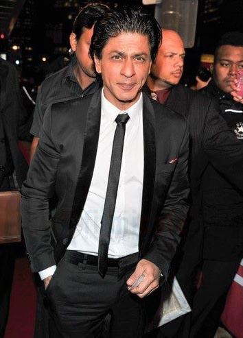 527023_419128471456513_166372443_n - Shahrukh Khan 4