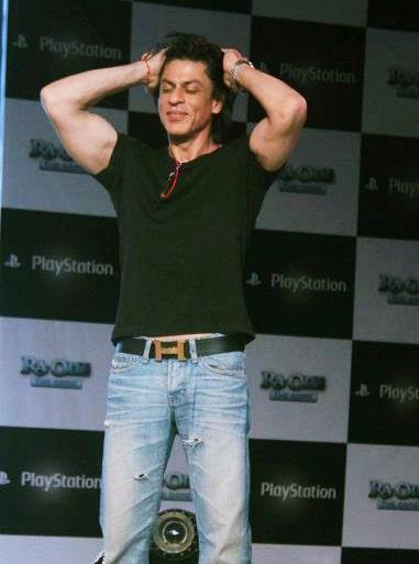 532631_406049416097752_1049352876_n - Shahrukh Khan 4