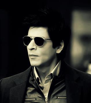 539033_421515601217800_796761362_n - Shahrukh Khan 4