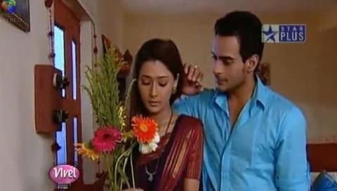 392503_344968952260709_1887447556_n - sara khan18