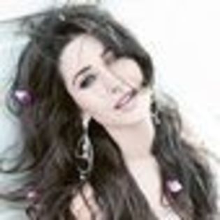 karishma-kapoor-150050l-thumbnail_gallery