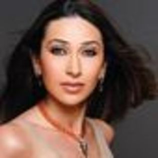 karishma-kapoor-907460l-thumbnail_gallery