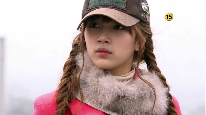 Tu,crezi ca el iti va fi partener?