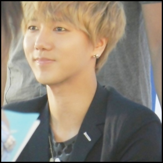 - omo :x...perfect?...nici chiar asa :-"