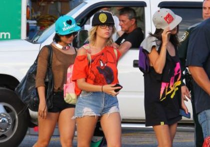 normal_SantaMonica27March_11 - On the set of Spring Breakers in Santa Monica March 27 2012