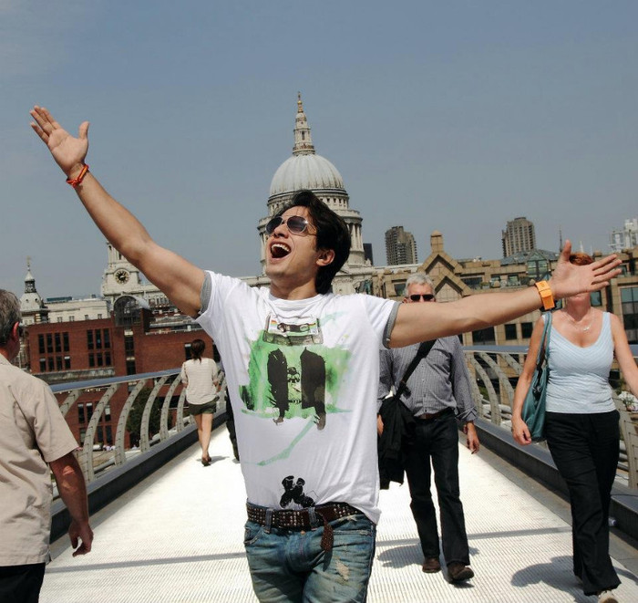 402137_10150559325929119_481656317_n