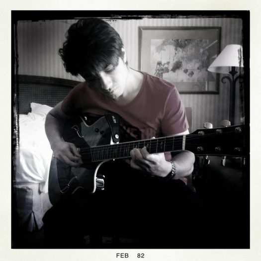 429015_10150637320169119_363378140_n