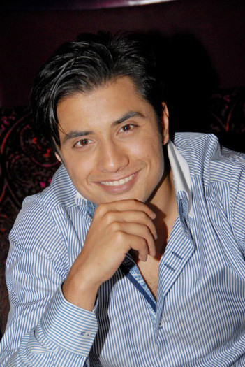 431574_10150694815304119_1866559068_n