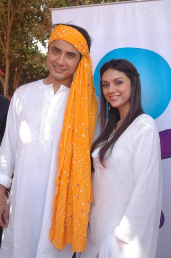 431725_10150689072349119_419628179_n