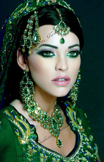 Green-032