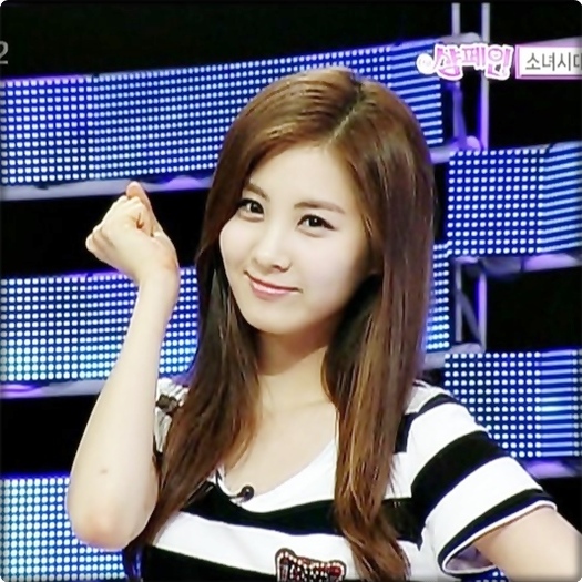 z. Pai m-am certat cu desteapta de Taeyeon:|..si SM-ul m-a trimis aici :| - Xx Episodul-15 xX