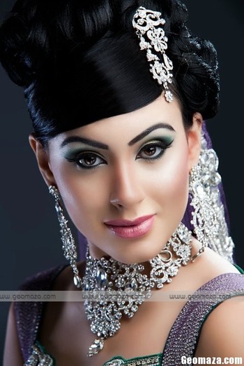 Stunning-Bridal-Makeup-Hairstyle-Shoot-For-Wedding-1