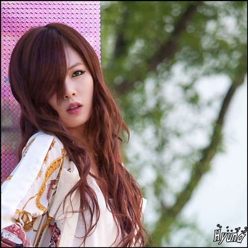 ^.^ Asa sa fie..cum spunem noi..:-w.Hey oppa:d:x