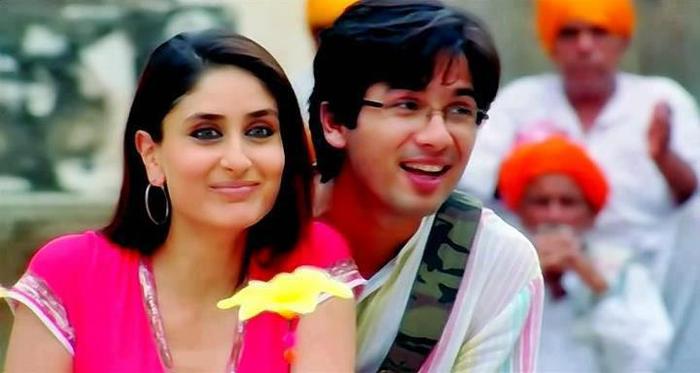 285595_280181252083823_37547868_n - Kareena Kapoor 3