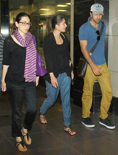 320240_280199812081967_1221629621_n - Kareena Kapoor 3