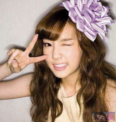 Taeyeon Peace :x . - SNSD - Peace