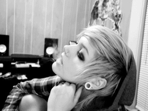 Ma joc cu tine , devii nervos,chiar ai luat-o in serios