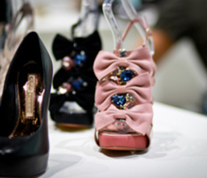 fashion-perfect-shoes-494153