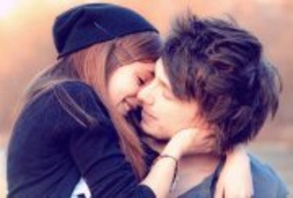 527145_285056661602569_2122688933_a - poze emo
