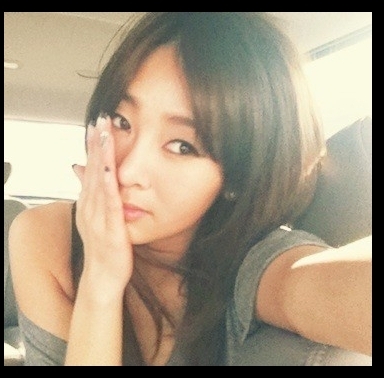 Vezi ca stii? :)) Are mult noroc... inca...:-"