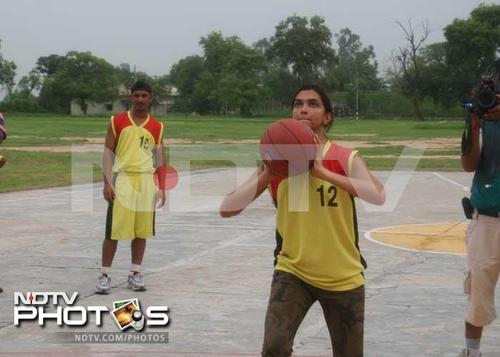 tumblr_m8igebKkKg1qfh6gt