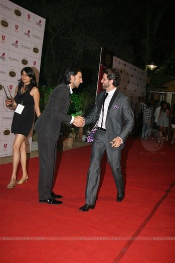 253493_213631552010922_6318499_n