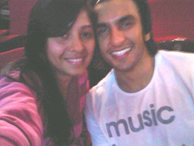 293660_265180390189371_1060086562_n