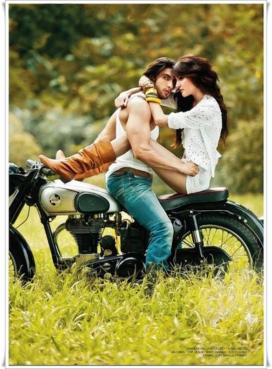 319839_384798631560879_1370369111_n