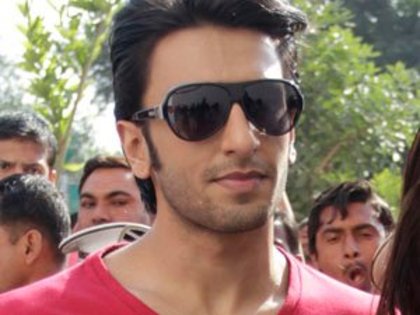 383084_306939229346820_2083657431_n