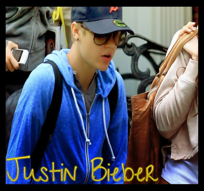 - Uhm... nu. Trebuia sa patesc ceva?