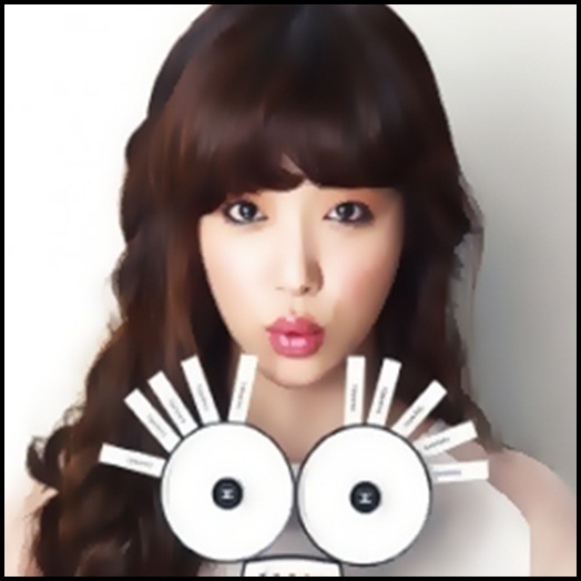 - Heii G.na :-h Ce face tu cu Mr. Plictiseala iar? :-w