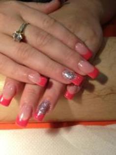 599407_495534080474006_919495374_a