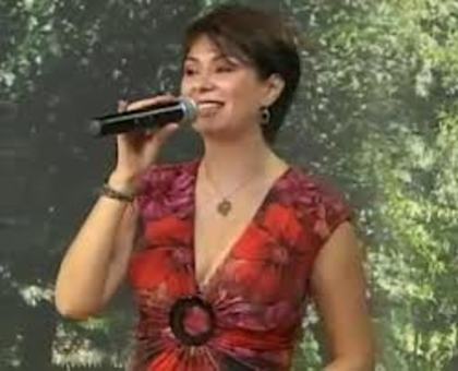 muzica de petrecere - Adriana Antoni